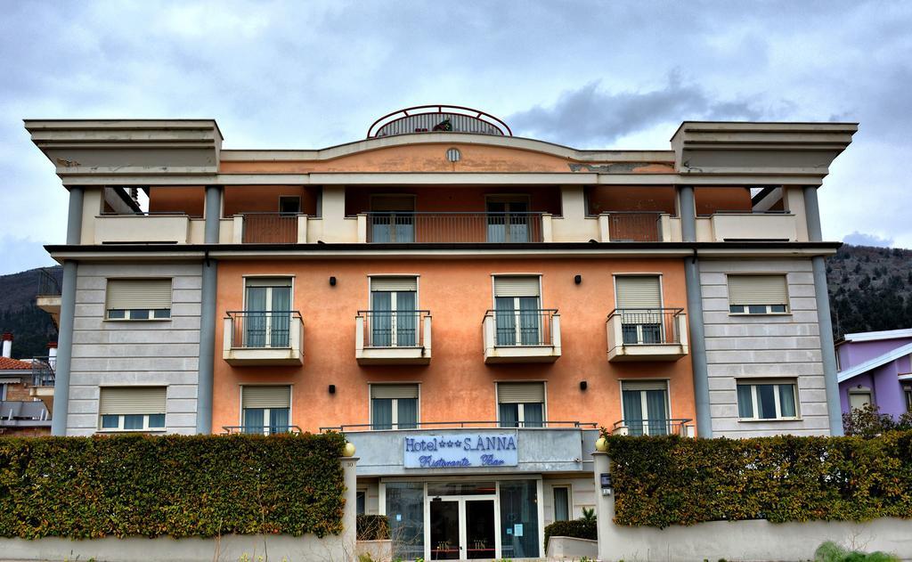 Hotel La Buona Forchetta - S. Anna San Giovanni Rotondo Exterior foto